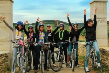 EVJF et EVG à vélo : une activité originale pour un enterrement de vie de jeune fille ou de garçon