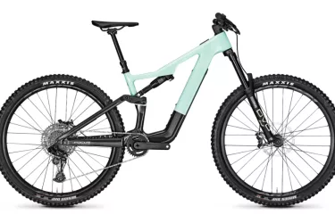 Pourquoi découvrir Agde en VTT électrique ? Une expérience accessible à tous